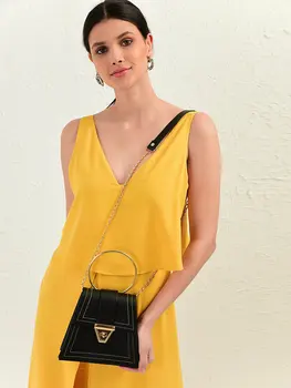 

Stylish Ring Handle lockable Hand-Shoulder Bag