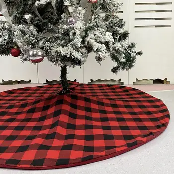 

Bottom Decoration Of Christmas Tree Black And Red Checked Tree Skirt Festival Scene Matching Bottom Decorative Cloth