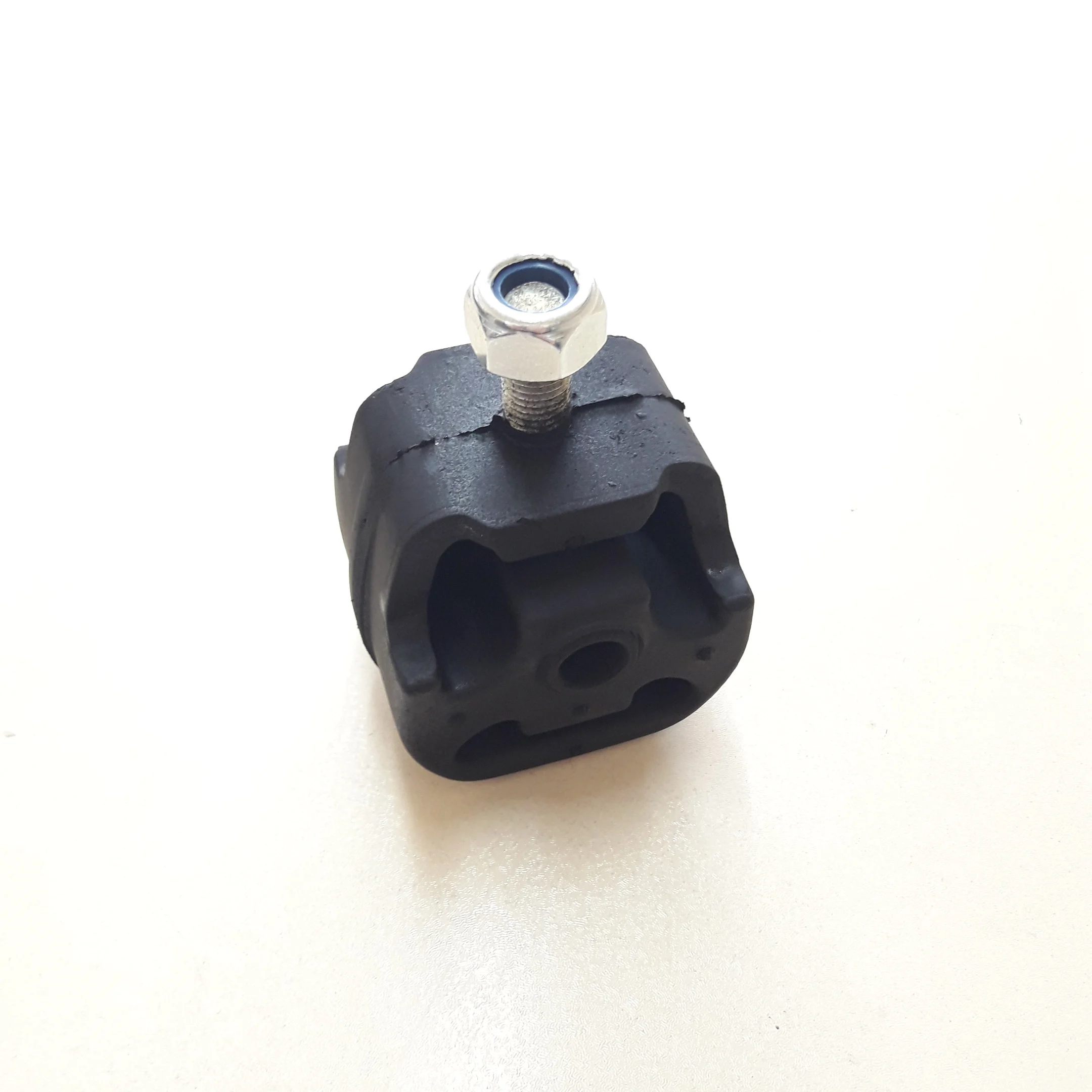 Изолятор для установки двигателя 2 шт. RR Hyundai H100 Truck Porter 1994-1996 21813-44000