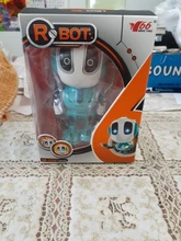 Robot inteligente que habla para niños, juguete educativo de Robot humanoide con sensor inductivo