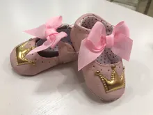Zapatos de princesa para niña, calzado con lazo de corona ostentoso, suela de goma de PU para niño pequeño, mocasines antideslizantes para primeros pasos, zapatos de cuna para bebé recién nacido