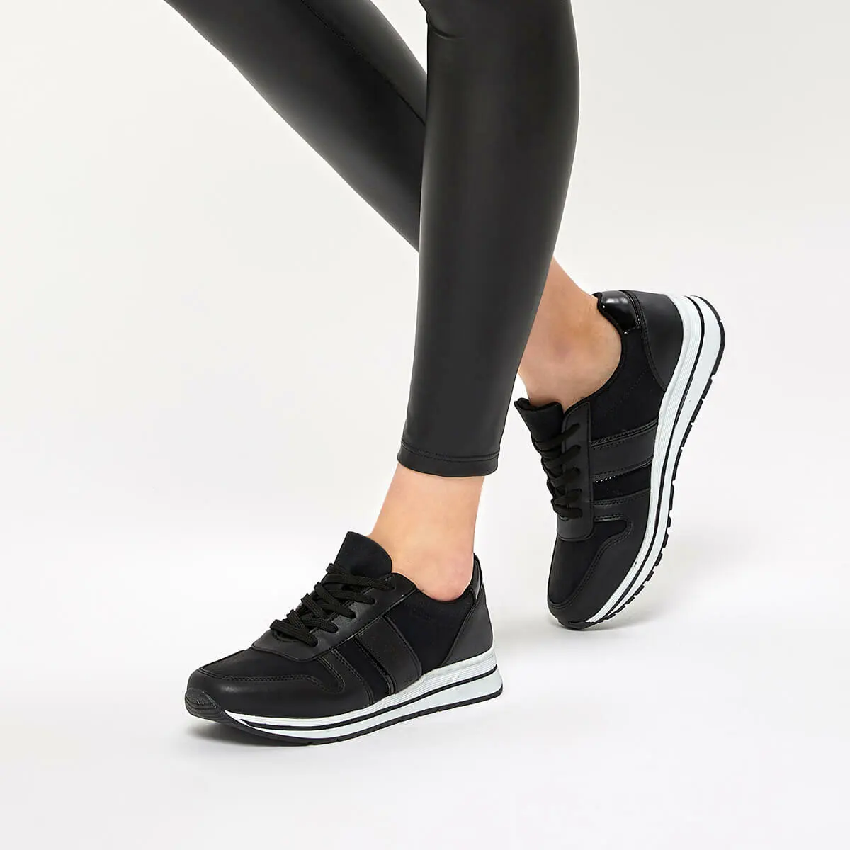 FLO ALESS 9PR черные женские кроссовки KINETIX