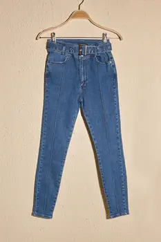 

Trendyol Arched Stitch Detail High Waist Skinny Jeans TWOSS20JE0267