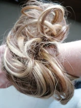 1 pieza de cabello sintético resistente al calor, moño rizado elástico, mezcla de pelo gris, Rubio, Natural, extensión de cabello #277409