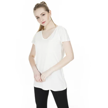 

Hummel T Shirt WOMEN T SHİRT 910986