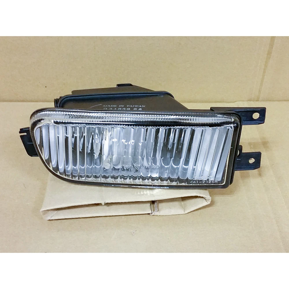 Туманки ауди а4 б5. Лед птф ауди 100 с4. Audi 80 b3 туманки. Птф ауди а6 с4. Туманки ауди 100 с4.