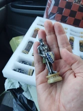 Juego de ajedrez con temática de lucha de Caballeros de la mediana edad, juego de ajedrez portátil de inteligencia de viaje, juego de ajedrez de lujo