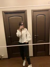 Blusa con manga de linterna para mujer, camisa holgada con botones a la moda para primavera y otoño, Color liso