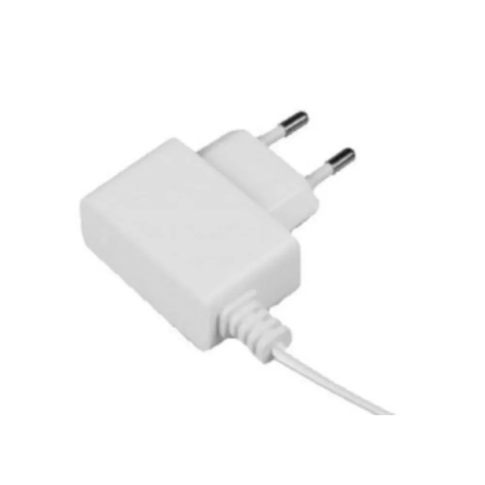 Сетевое зарядное устройство SBS с кабелем USB/Lightning белый (T|Зарядные устройства| |