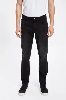 

DeFacto Classic Men Black Denim Jeans Loose Mid-waist Denim Long Pants Casual Washed Jeans Trousers-K4122AZ19SP