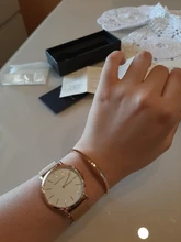 La Rosa Oro 1 Set pulsera reloj del cuarzo de Japón creativo diseño impermeable de malla de acero inoxidable relojes reloj femenino