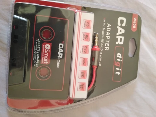 Car Automobile IC800 Cassette Casette Tape 3.5mm AUX Audio Adapter For MP3/MP4 