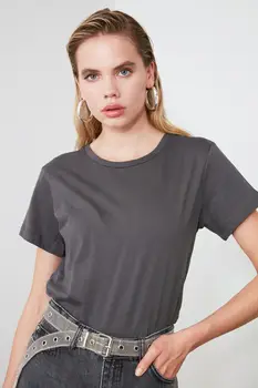 

Trendyol Anthracite Flat and Black Embroideried 2'li Package Bicycle Neck Basic Knitted T-Shirt TWOAW21TS0075