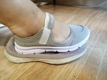 Verano transpirable mujeres zapatillas de deporte saludable caminar zapatos Mary Jane deportivo malla deporte madre regalo luz apartamentos 35-42 tamaño
