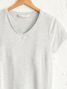 

Collar Chest Coupled With nightgown