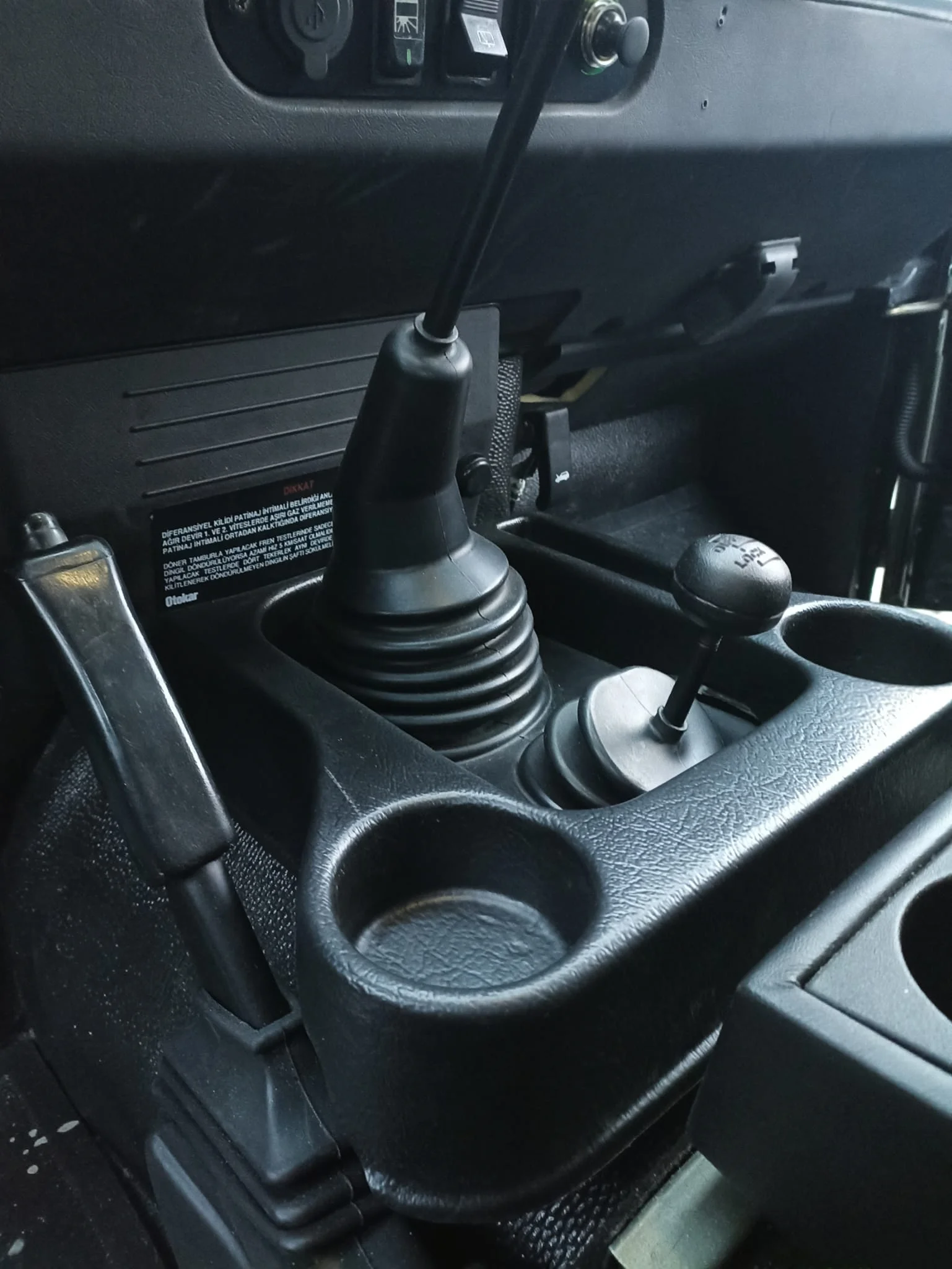 For Land Rover Cup Holder Plastic Console for Defender Td5 300 tdi