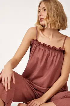 

Happiness ist. Women's Strap Ruffle Knit Pajamas Suit FN02172