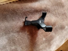 Soporte Universal para teléfono móvil, montaje en salida de aire de coche, No magnético