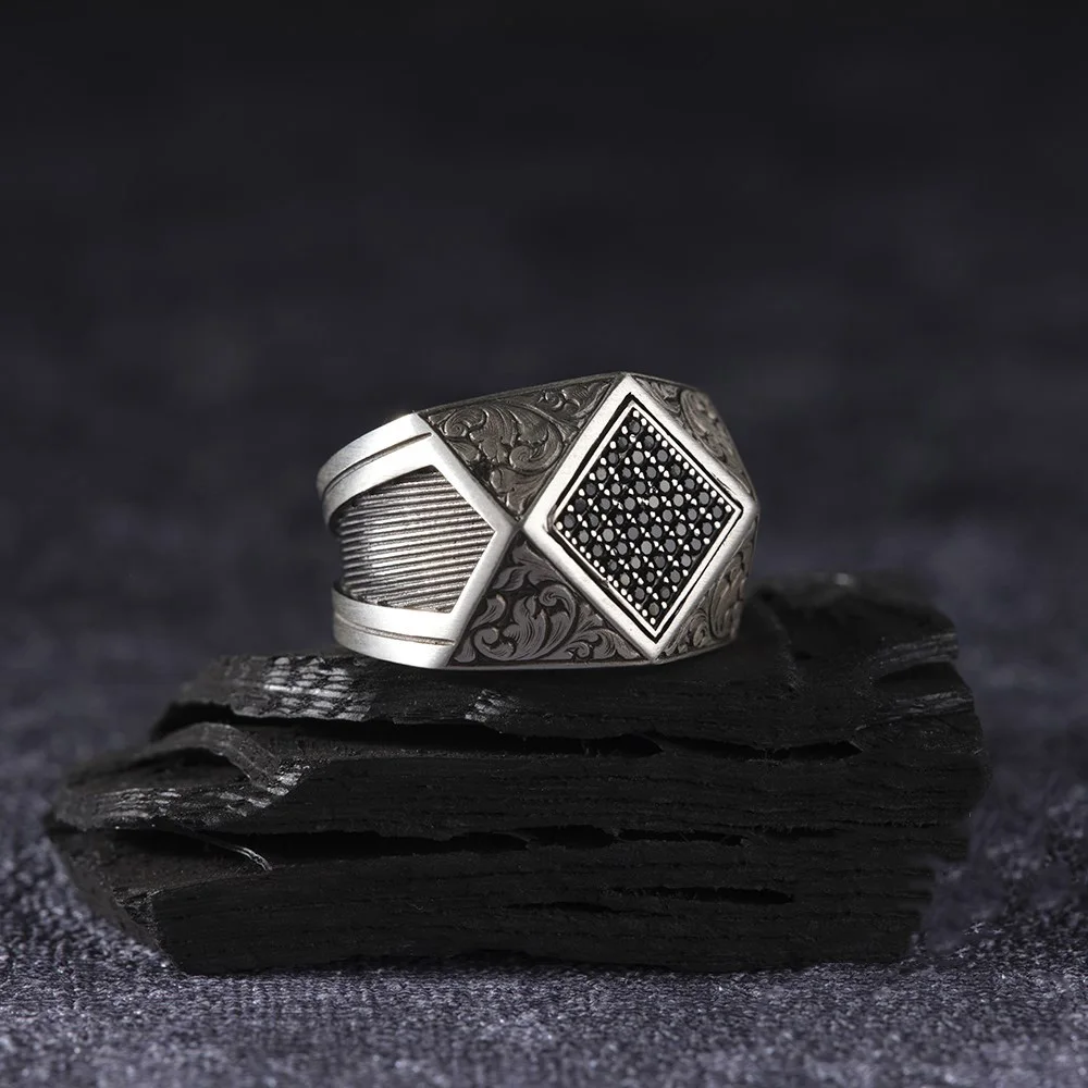 

Onyx 925 Silver Special Engraved Mount Best Craftmanship Traditional Handmade Turkish Signet Ring Jewelry Gift for Women Men