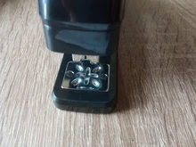 DELI-grapadora giratoria E0434, para uso doméstico y oficina, Media tira, 25 hojas, grapadora lisa, giratoria, material de papelería