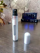 Atomizador de Perfume para cosméticos, rociador de Perfume en botella, dispensador de suministros de peluquería, pulverizador rellenable, conjunto de viaje