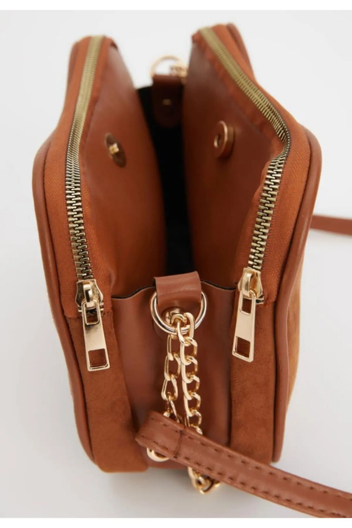 Women's Brown Chain Strap Detailed Handbag