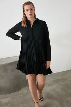 

Trendyol Piliseli Dress TWOAW21EL0275