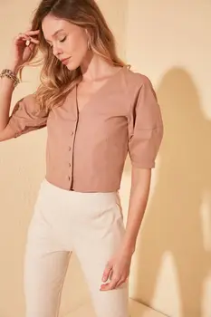 

Trendyol Crop Top Blouse TWOSS20BZ0741