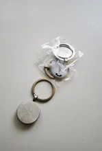 Grabado personalizado llavero de acero inoxidable de regalo personalizado NÚMERO DE TELÉFONO Anti-perdido llavero con anilla