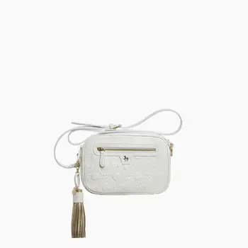

Petusco Heritage-made handbag de Piel Ana White