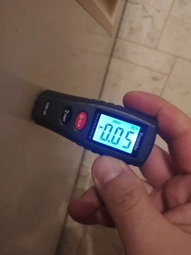 Отзыв о товаре Тестер толщины покраски Yunombo YNB-100, Цифровой измеритель толщины покраски автомобиля с руководством на русском и английском языке от пользователя A***v