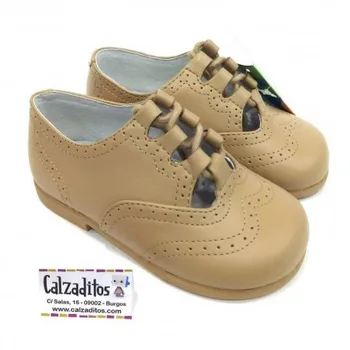 

Shoes unisex type English without tab leather reindeer (camel), of D'Bebé