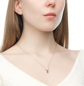 

Gold pendant with diamonds sunlight sample 585