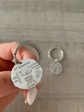 Llavero personalizado para bebé, con nombre, fecha de nacimiento, altura y peso para recién nacidos, artículo personalizado conmemorativo, regalo para mamá y papá P026