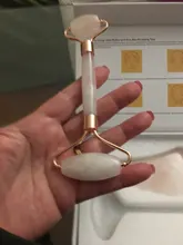 Rodillo de Jade de cuarzo rosa para masaje Facial, masajeador adelgazante Facial, piedra de Jade Natural, conjunto de belleza para el cuidado de la piel