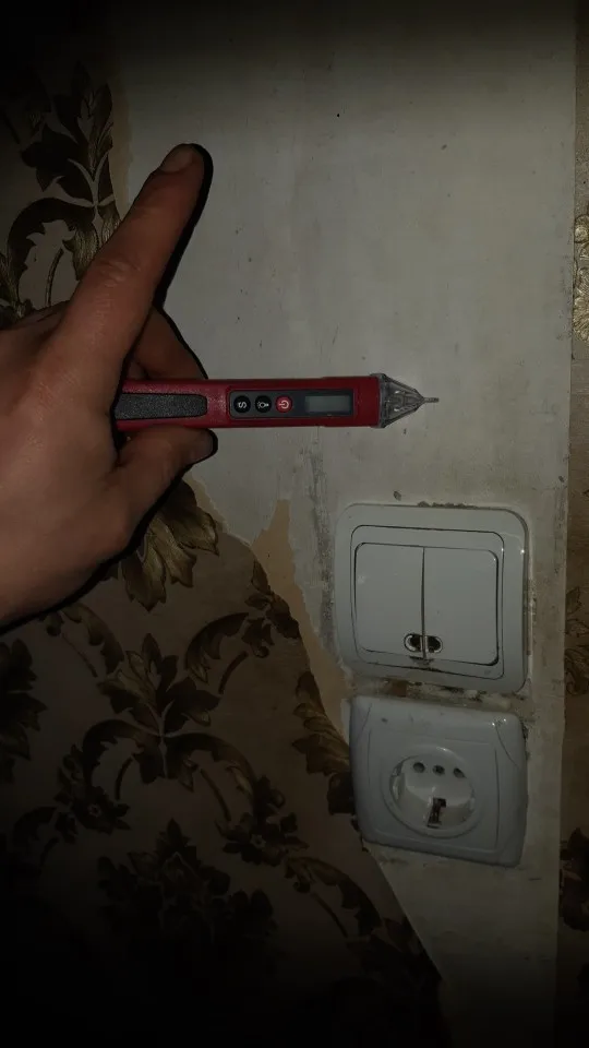 Отзыв о товаре ANENG VC1010 вольтметр цифровой тестер индикатор напряжения тестер напряжения Цифровые датчики напряжения переменногопостоянного тока умная бесконтактная ручка измерительный прибор индикаторная отвёртка вольтметры от пользователя A***v