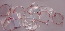 Día de San Valentín regalo para novia hija esposa nombre pulsera con letra inicial regalos de recuerdo de la boda Favor DE PARTIDO