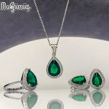 

Emerald green Quartz Special Design Elegant Silver Set Suit