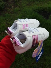 Zapatos de primeros pasos para bebé, niño y niña, calzado deportivo clásico, suela suave de cuero PU, mocasines de bebé de cuna multicolor, zapatos Casuales