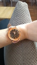 Reloj de pulsera informal de cuero para mujer, de cuarzo, con cielo estrellado, femenino