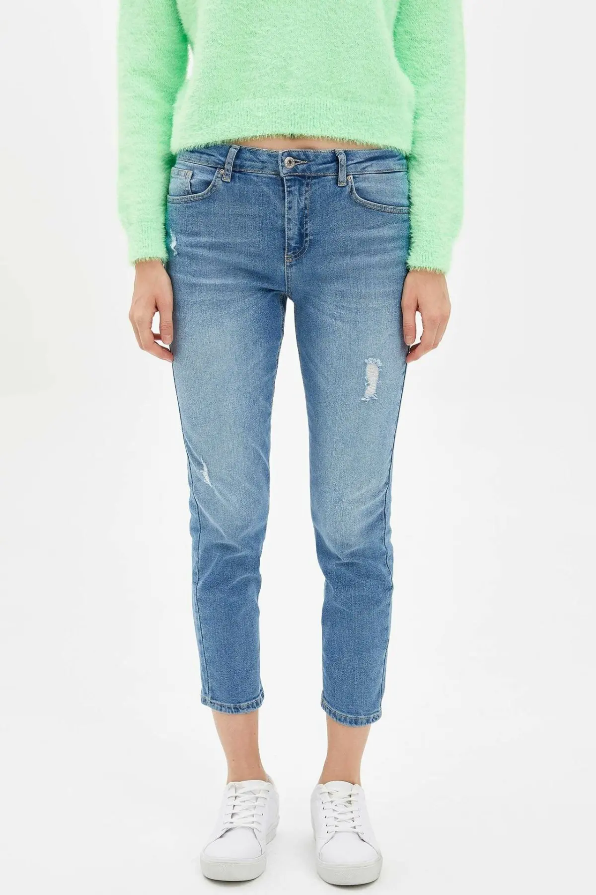 

DeFacto Woman Trousers-L8145AZ19AU