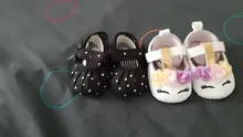Zapatos de unicornio con flores para niñas pequeñas, calzado de piel sintética con suela blanda para cuna, primavera y otoño, de 0 a 18M, novedad de 2019