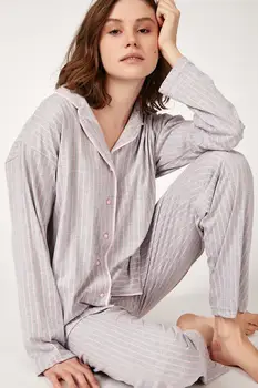 

Happiness ist. Women Striped Knitted Pajamas Set GL00005