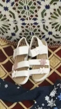 Sandalias de tacto suave para niña, calzado de gladiador con flores para niño, chanclas florales para niña, zapatos de princesa