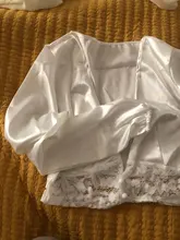 Blusa Sexy de malla transparente para mujer, Top corto de manga larga de encaje Floral, ropa urbana
