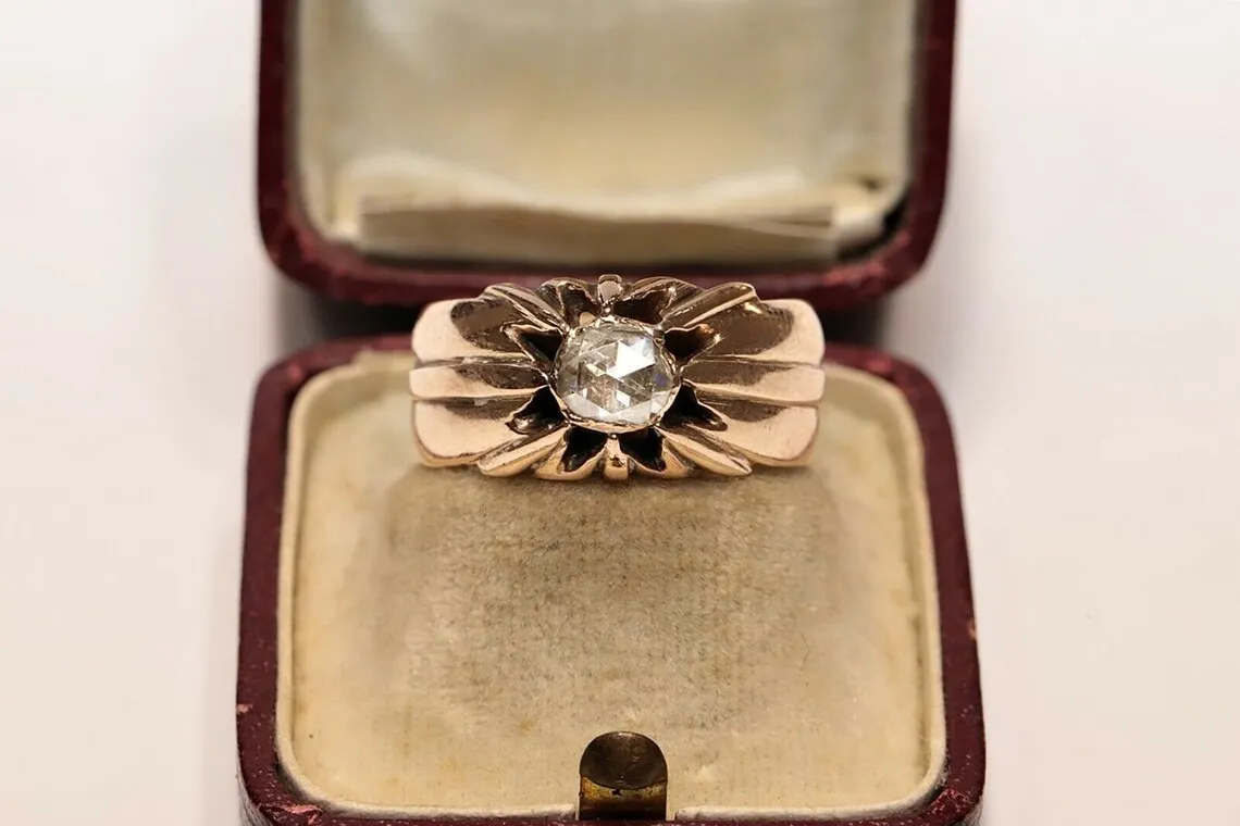 

Antique Original Victorian Time 14k Gold Natural Rose Cut Diamond Decorated Solitaire Amazing Pretty Ring