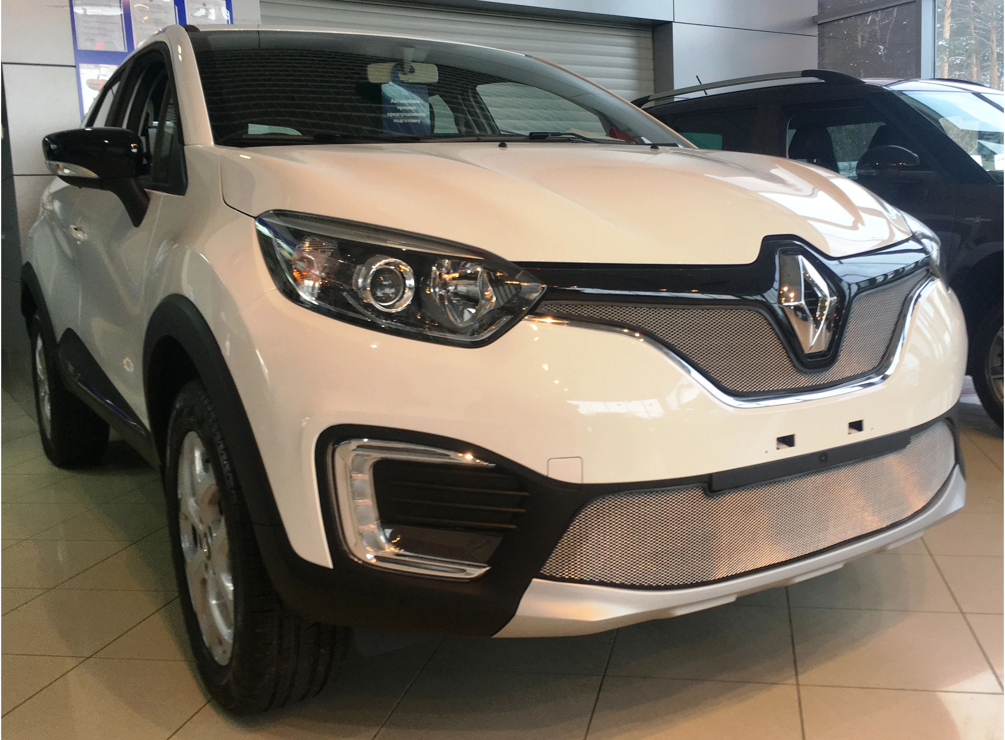 Защита радиатора сетка Renault Kaptur->