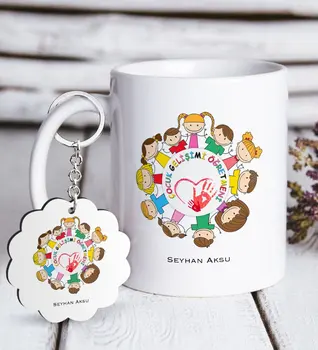 

Personalized Child Development Teacher White Mug and Keychain Gift Seti-1