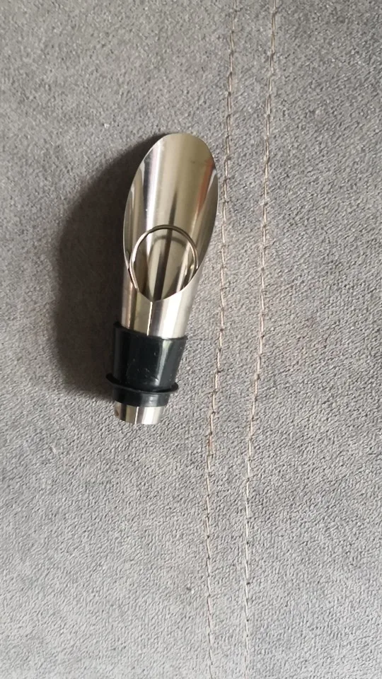 Tulip Style Stainless Wine Stopper and Pourer System FreshWine