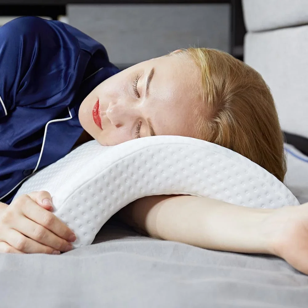 

Curved Memory Foam Pillow Slow Rebound Anti Pressure Hand Numb & Neck Protection & Dead Arms Couple Pillow Office Napping